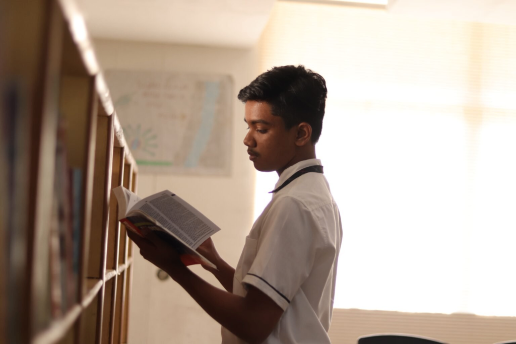 Starting Early, Learning Deeply: What Parents Should Know About an IIT JEE Foundation Course Gurgaon Students Can Benefit From